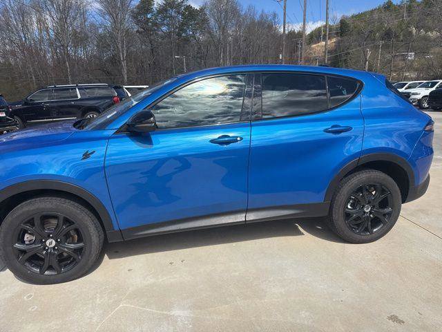 Used 2024 Dodge Hornet GT Plus w/ GT Blacktop Package image 10