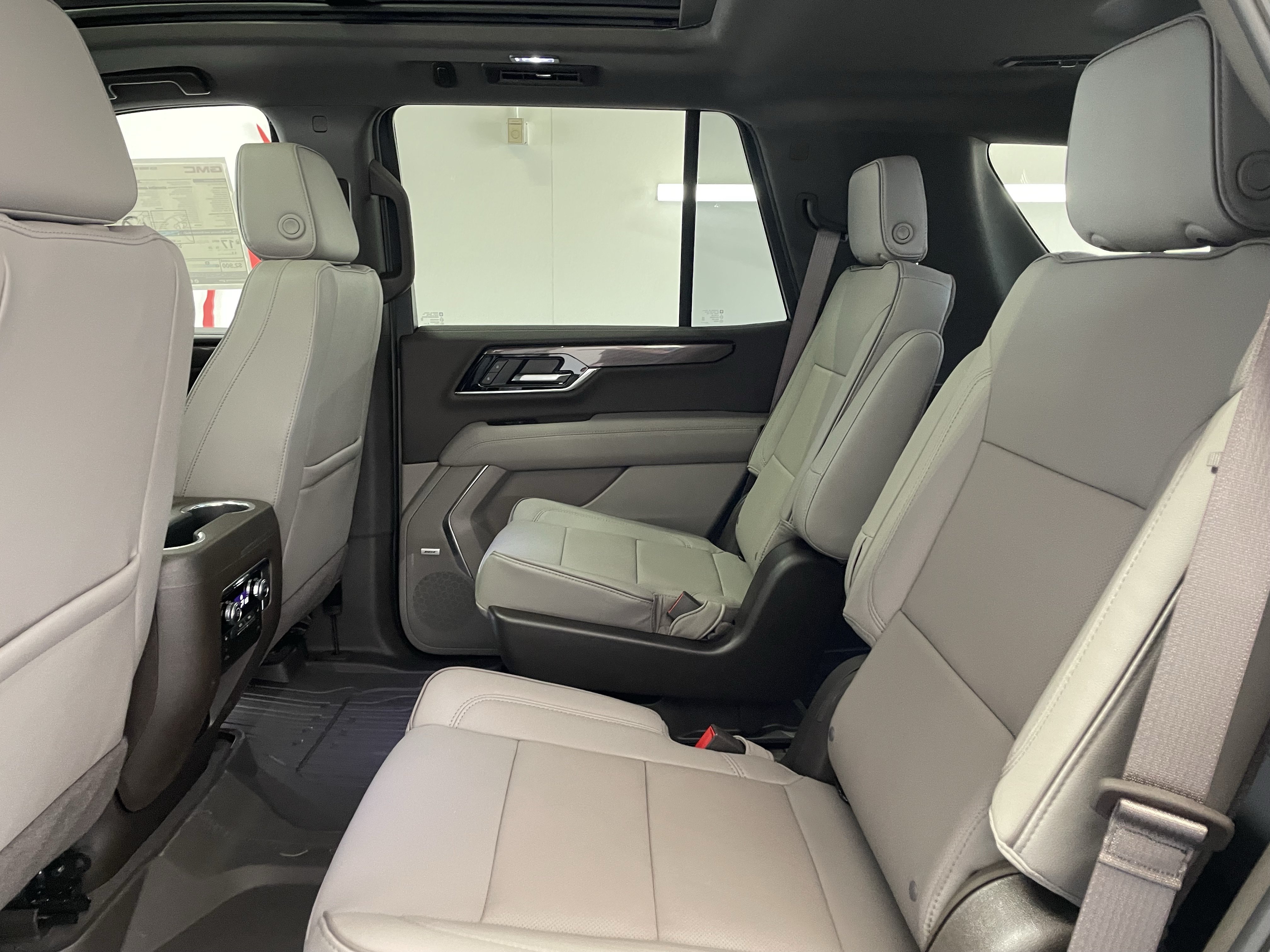 New 2026 GMC Yukon Elevation w/ Technology Package RWD image 12