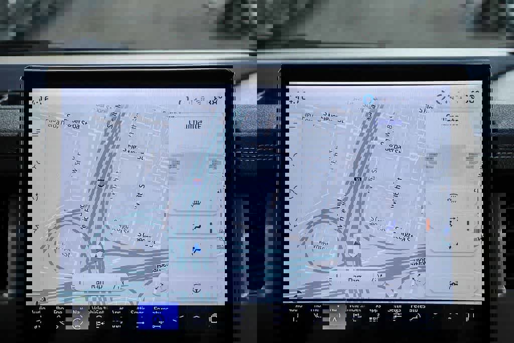 Used 2022 Ford Expedition XLT image 14