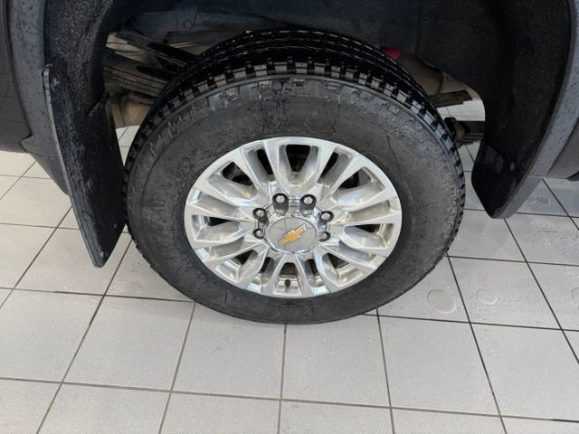 Certified 2021 Chevrolet Silverado 3500 High Country w/ Z71 Off-Road Package AWD/4WD image 38