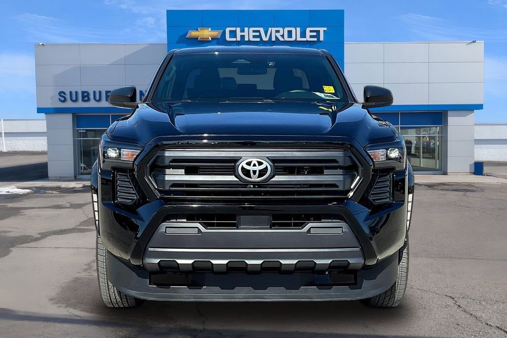 Used 2024 Toyota Tacoma SR image 3