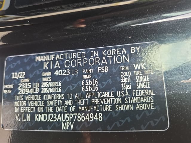 Used 2023 Kia Soul LX w/ LX Technology Package FWD image 25
