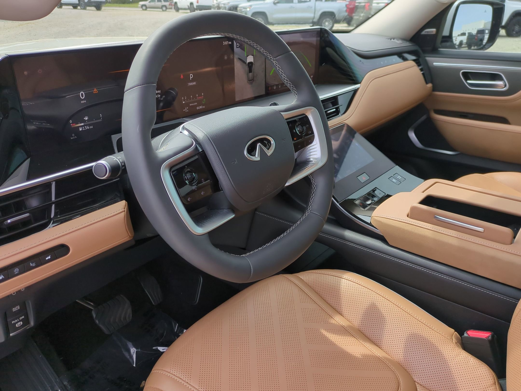 Used 2026 INFINITI QX80 Luxe image 18