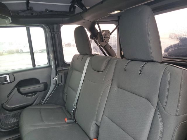 Used 2022 Jeep Wrangler Unlimited Sport image 30