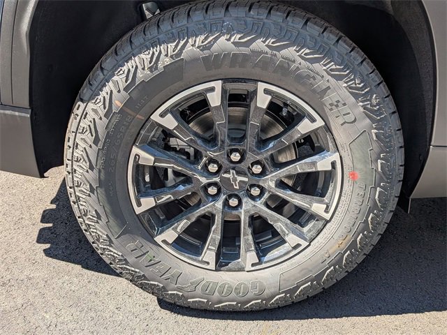 New 2026 Chevrolet Traverse Z71 w/ Driver Confidence Package image 9