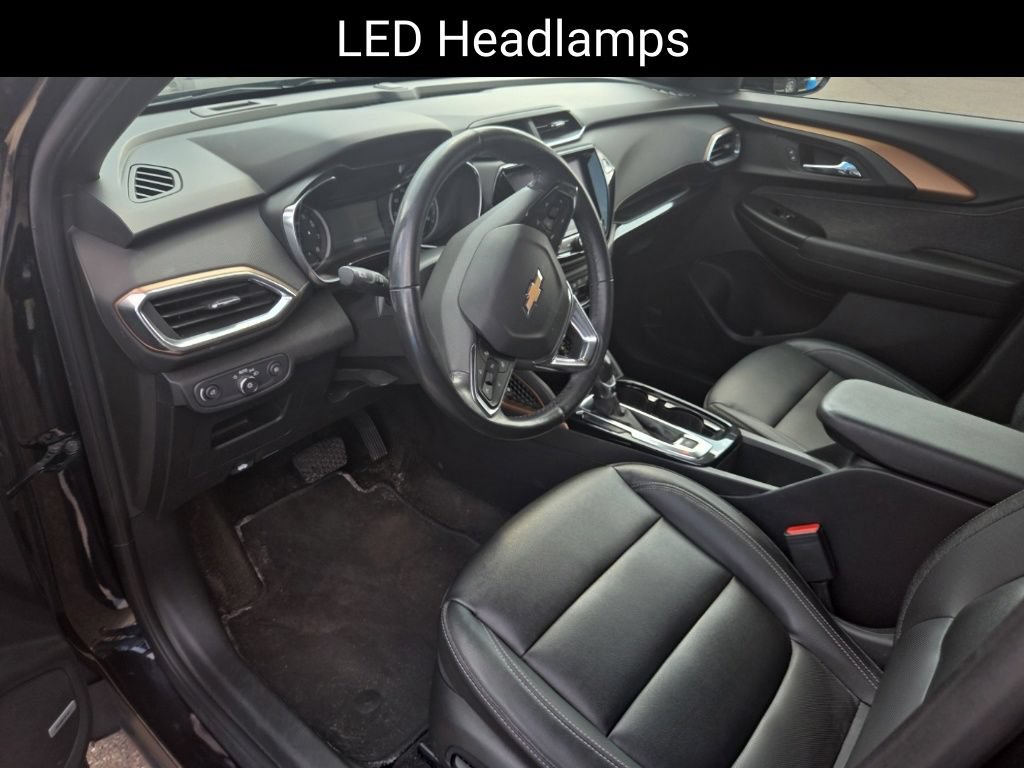 Used 2022 Chevrolet TrailBlazer ACTIV w/ Technology Package AWD/4WD image 17
