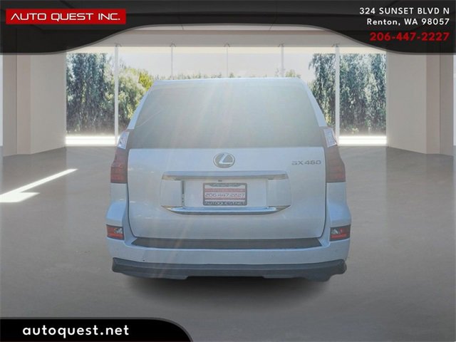 Used 2022 Lexus GX 460 Premium w/ Accessory Package image 6