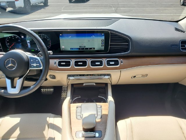 Used 2022 Mercedes-Benz GLS 450 4MATIC image 16