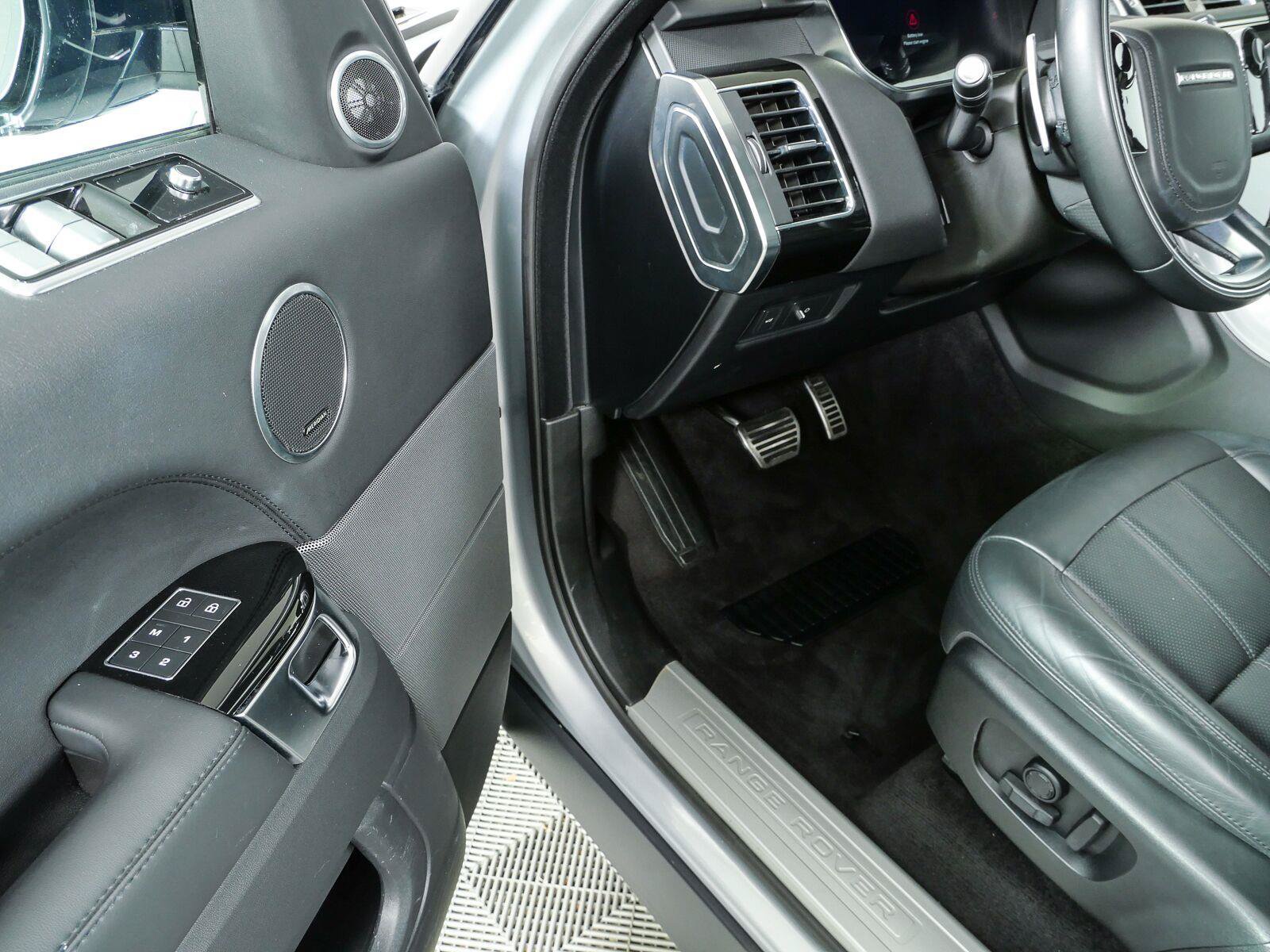 Used 2021 Land Rover Range Rover Sport HSE Silver Edition AWD/4WD image 8