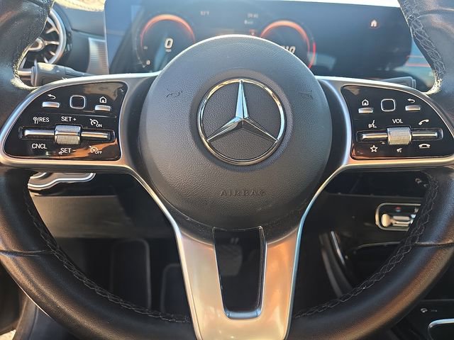 Used 2021 Mercedes-Benz CLA 250 image 31