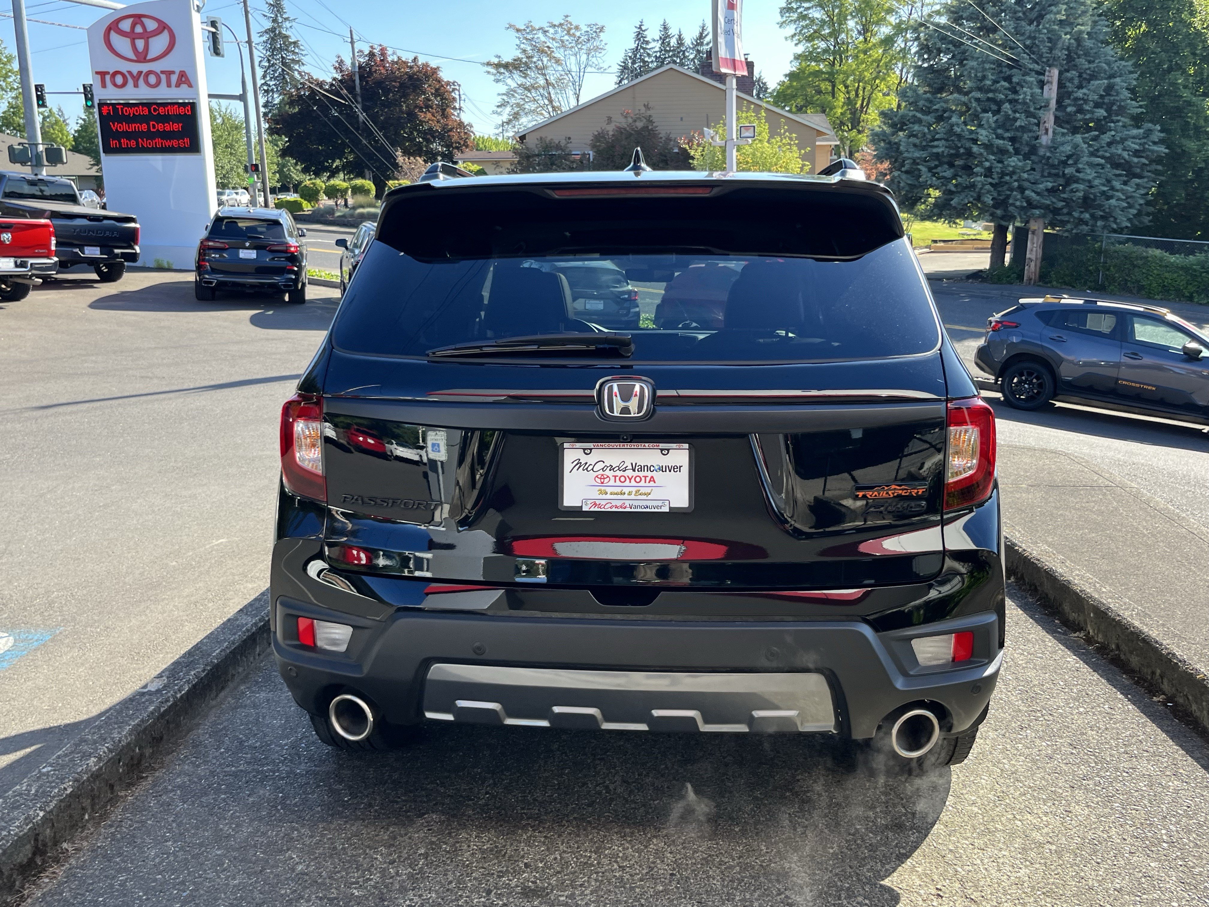 Used 2023 Honda Passport TrailSport image 5