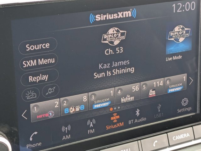 Used 2023 Nissan Rogue S image 13