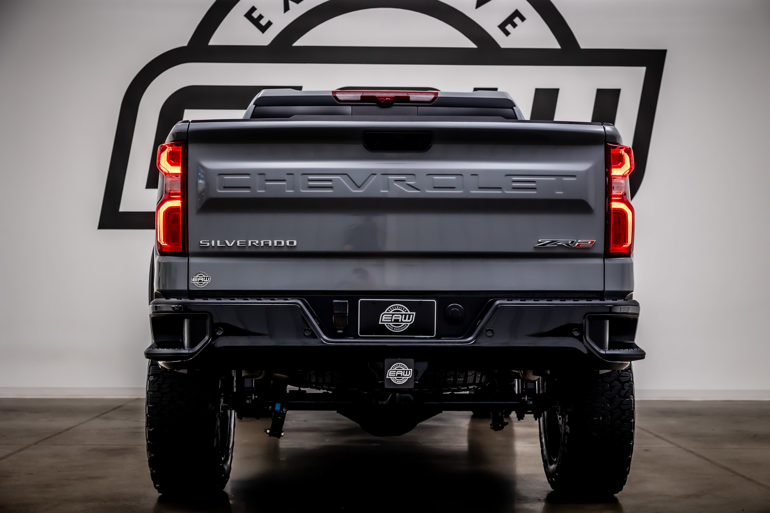 Used 2025 Chevrolet Silverado 1500 ZR2 w/ Technology Package image 10