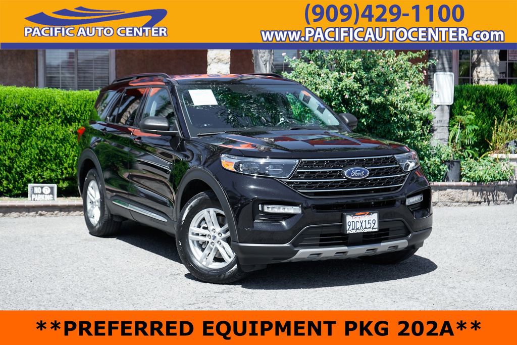 Used 2022 Ford Explorer XLT w/ Equipment Group 202A image 1