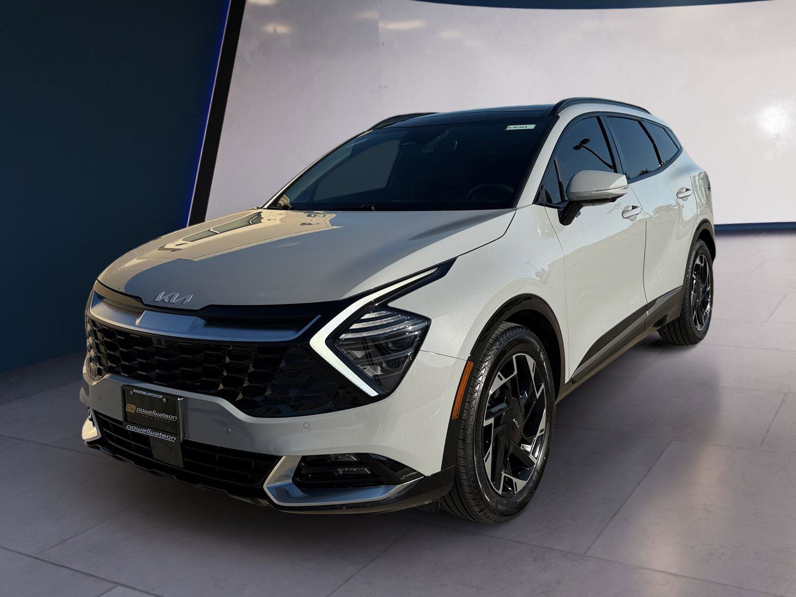 Used 2025 Kia Sportage SX