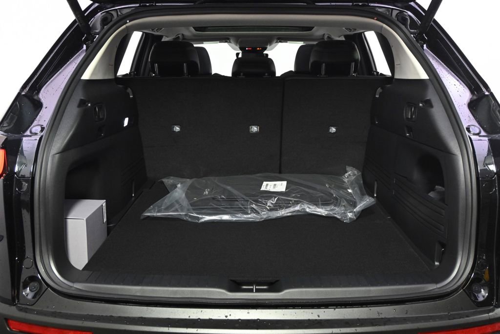 New 2026 MAZDA CX-50 AWD 2.5 Hybrid w/ Cargo Package image 19