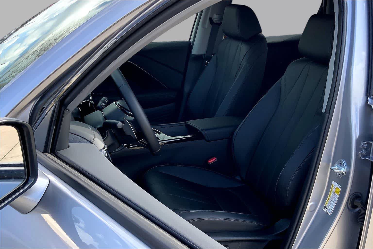 New 2026 Acura ADX FWD image 18