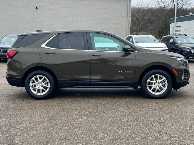 Used 2024 Chevrolet Equinox LT w/ LPO, Floor Liner Package AWD/4WD image 38