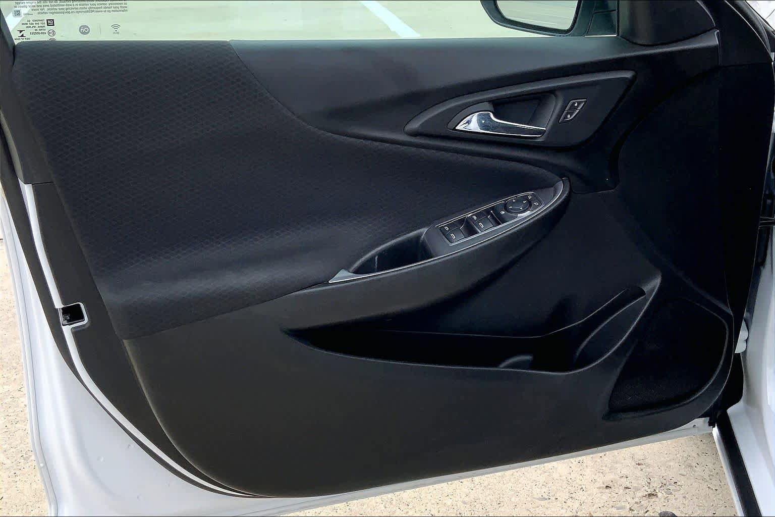 Used 2023 Chevrolet Malibu LT FWD image 21