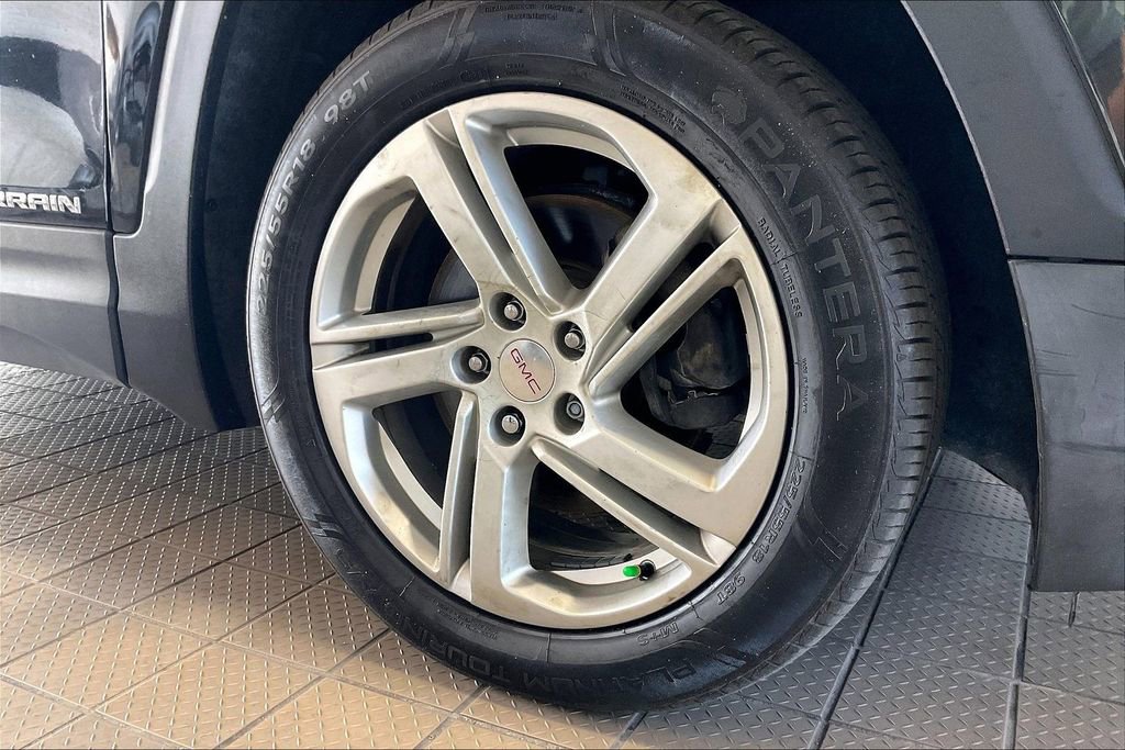 Used 2018 GMC Terrain SLE FWD image 33