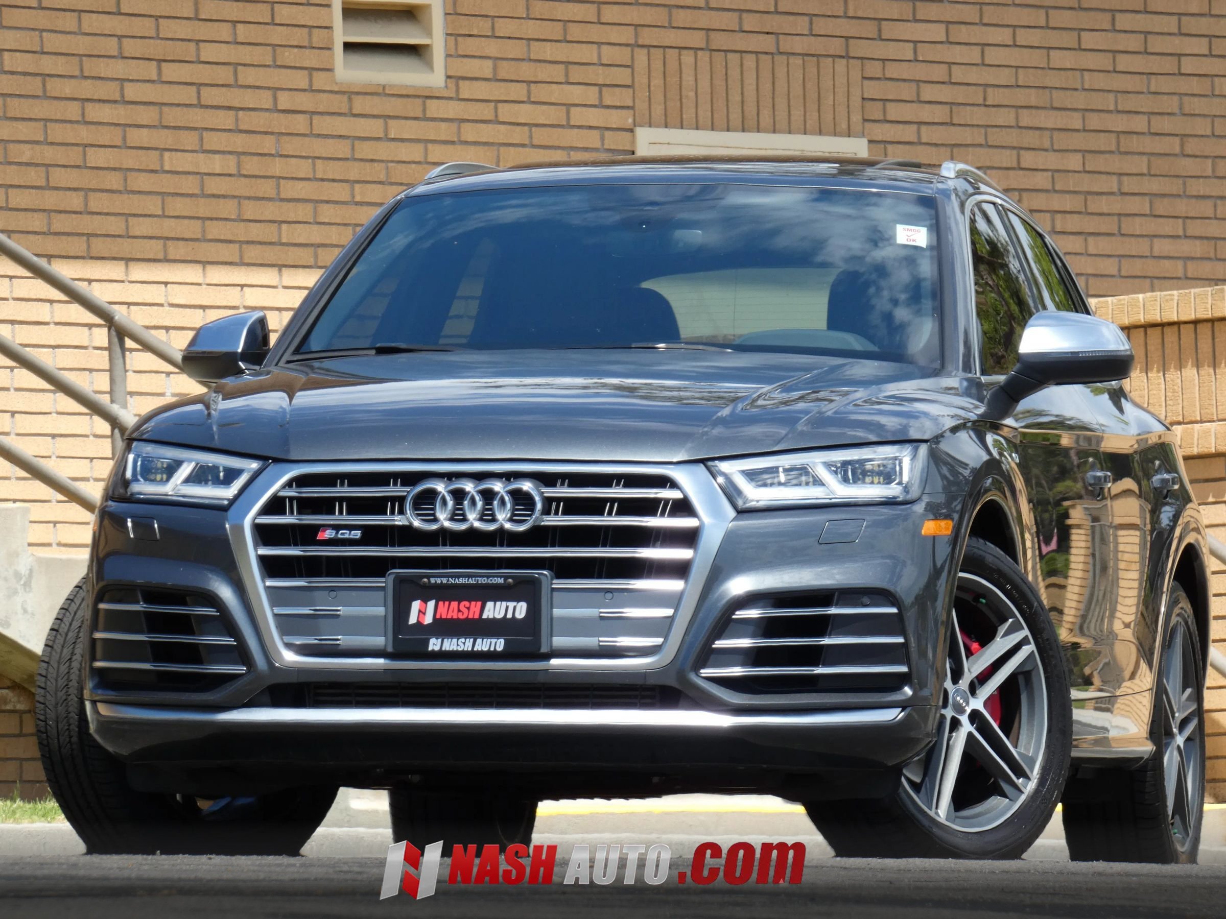 Used 2018 Audi SQ5 Premium Plus w/ S Sport Package AWD/4WD image 2