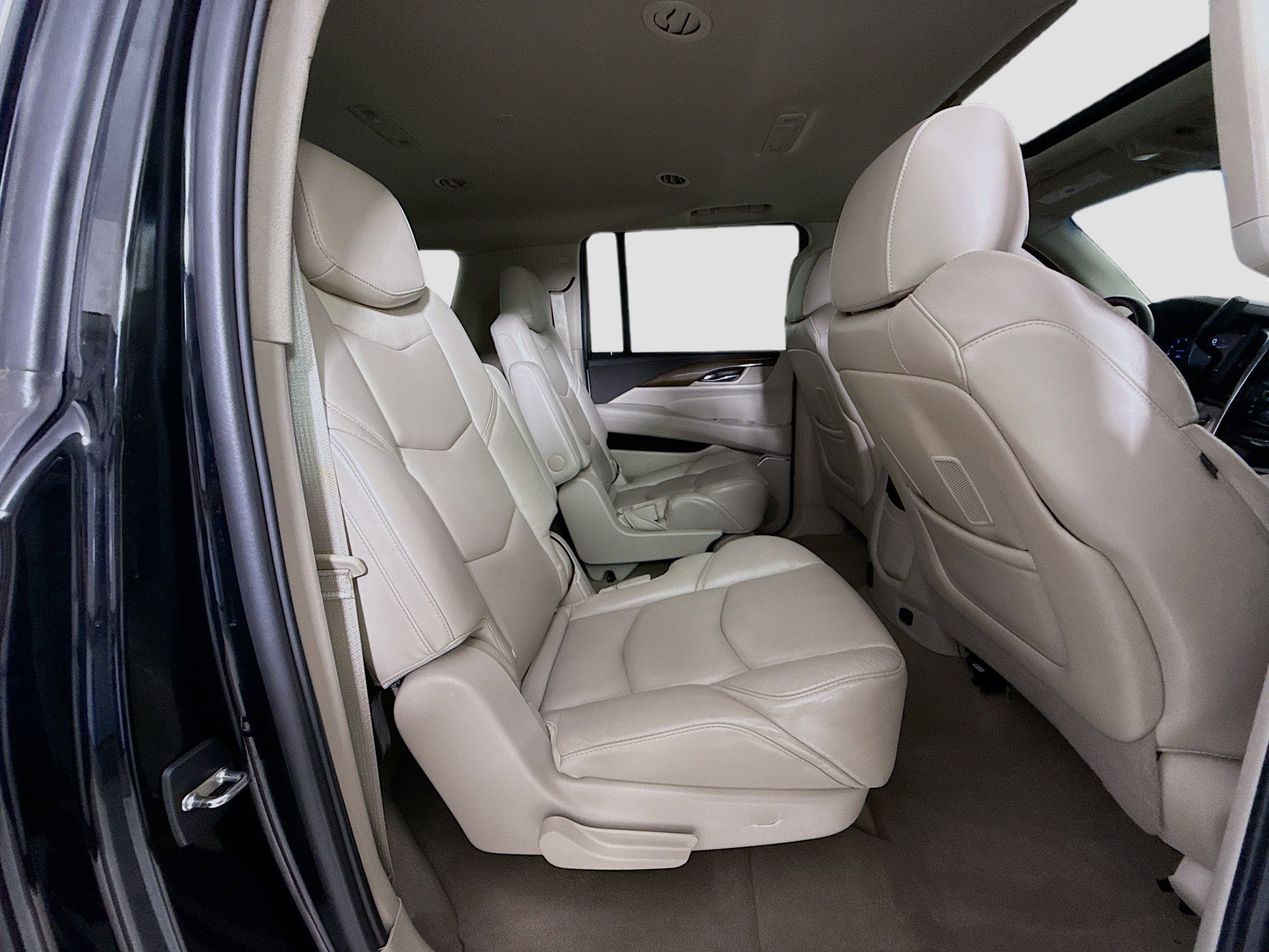 Used 2019 Cadillac Escalade ESV Luxury image 26