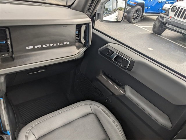 Used 2023 Ford Bronco Black Diamond image 13