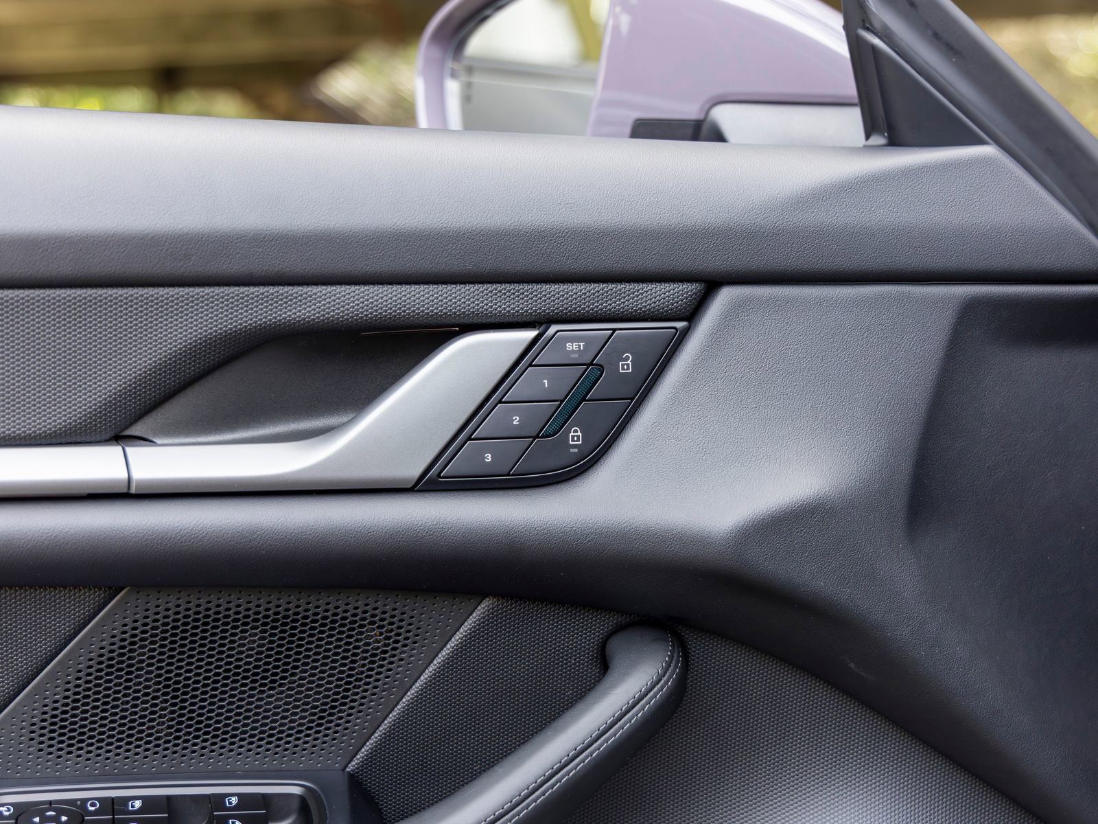 Certified 2025 Porsche Taycan image 24