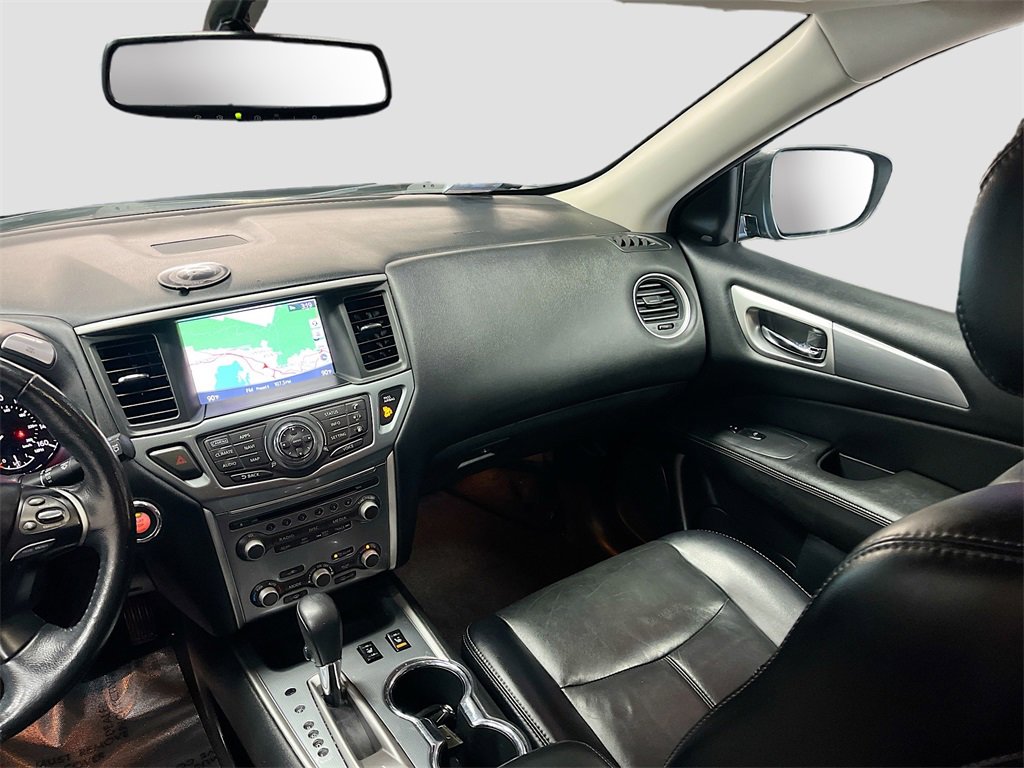 Used 2019 Nissan Pathfinder SL image 23