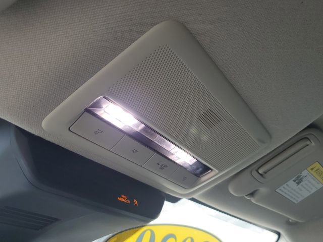 Used 2020 MAZDA MAZDA3 Sedan w/ Select Package image 29