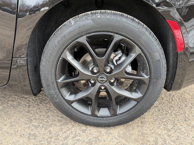 New 2026 Chrysler Pacifica Limited w/ S Appearance Package image 7