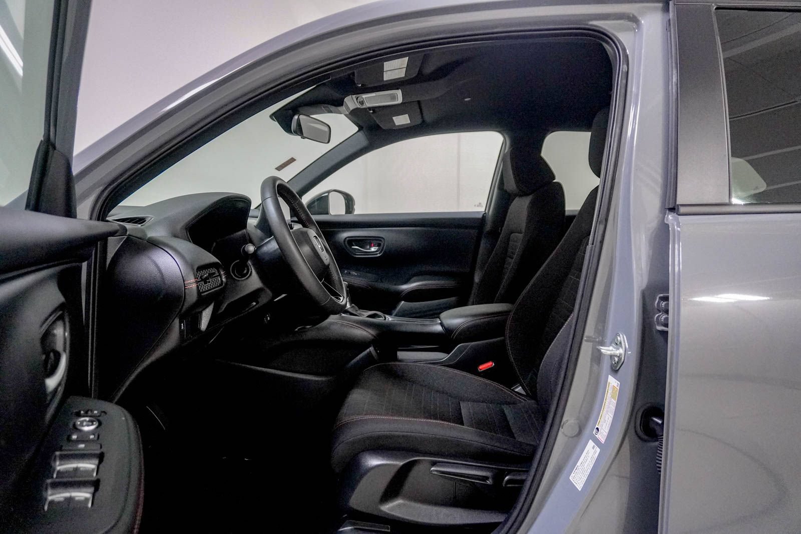 Used 2024 Honda HR-V Sport image 19