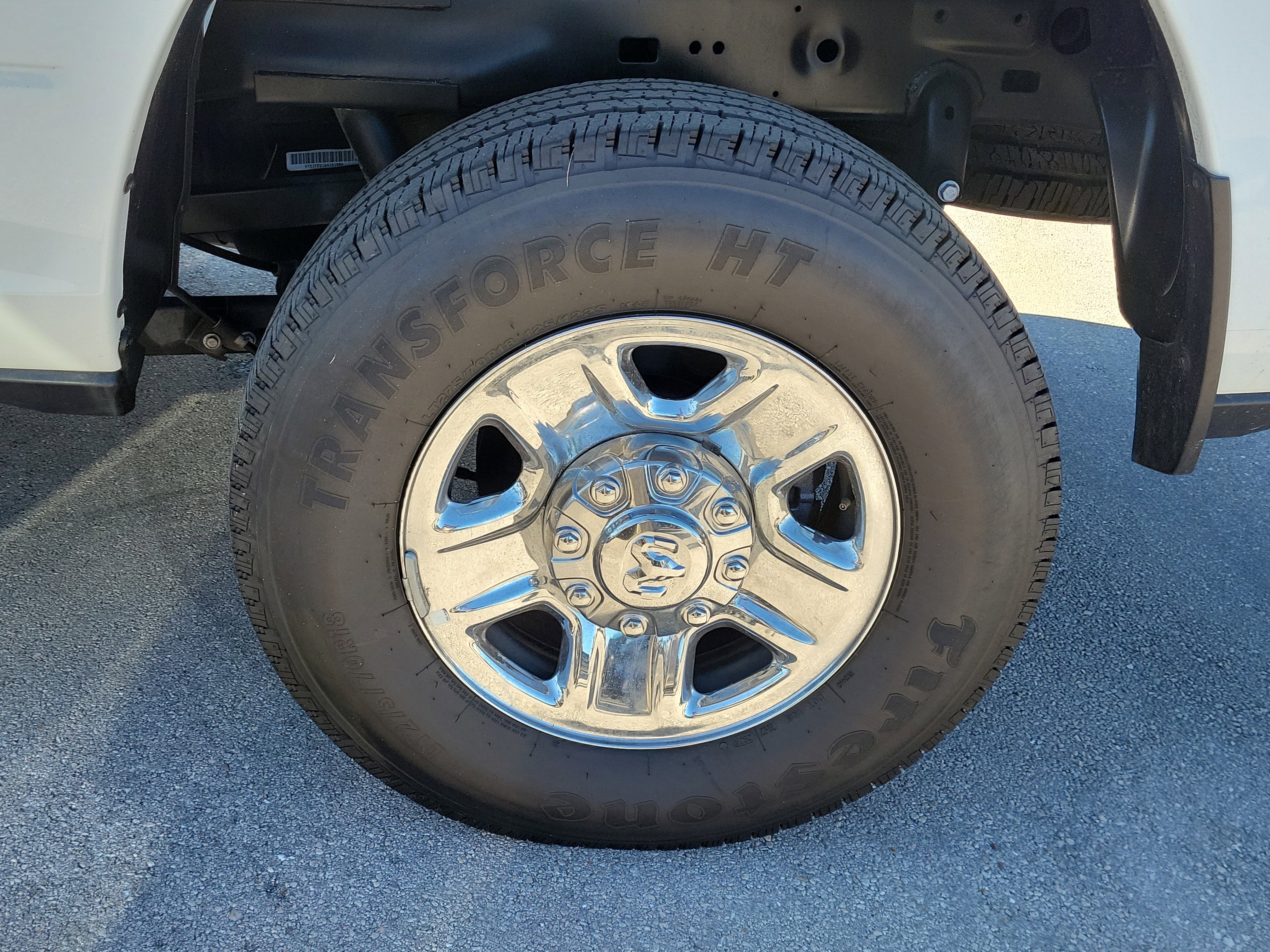 Used 2024 RAM 2500 Big Horn w/ Bed Utility Group image 12