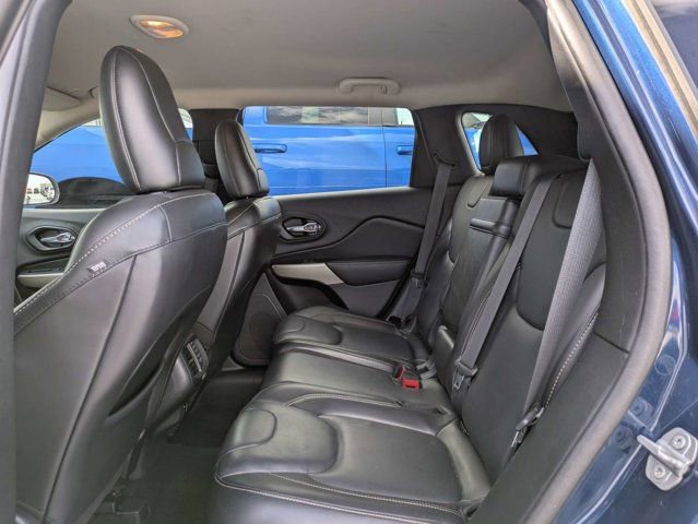 Used 2018 Jeep Cherokee Limited FWD image 13