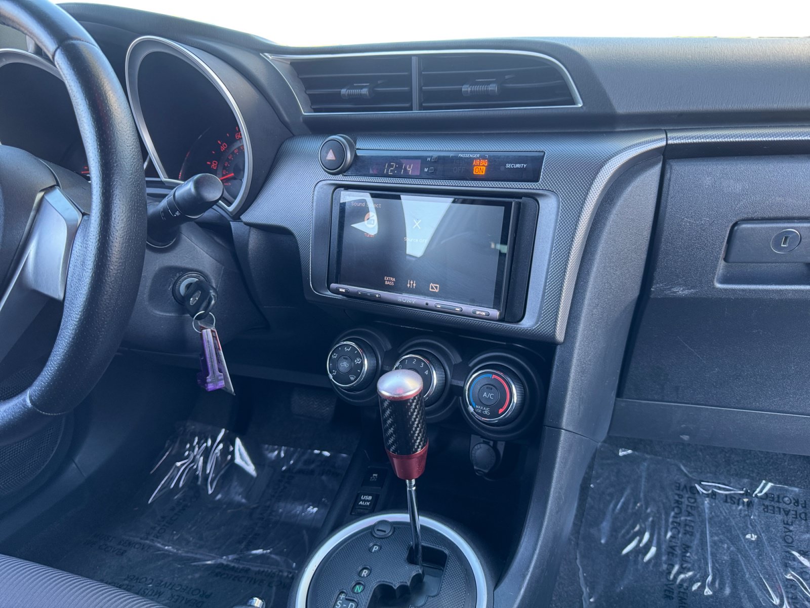 Used 2015 Scion tC FWD image 11