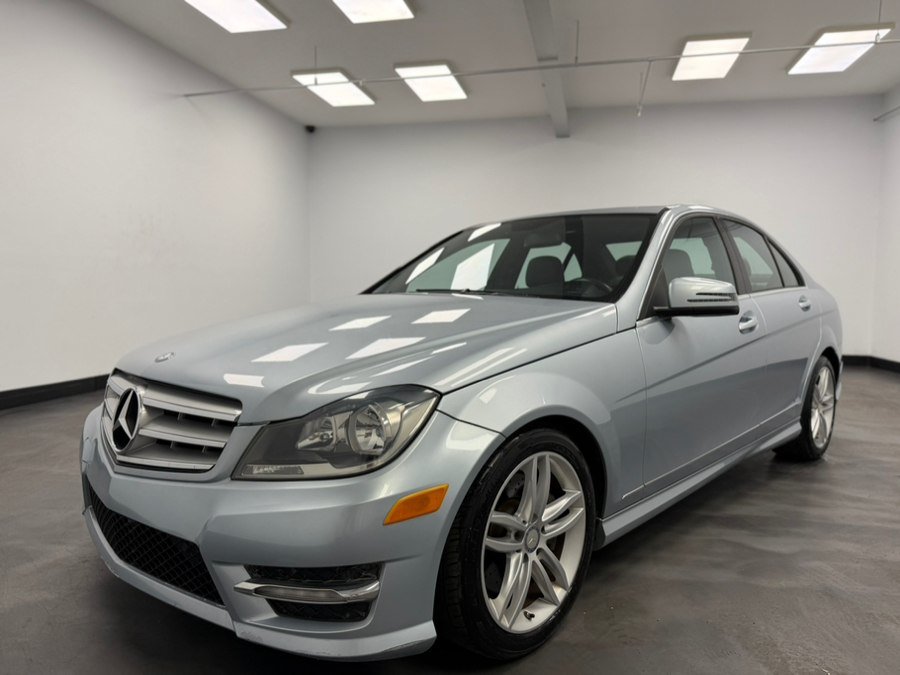 Used 2013 Mercedes-Benz C 300 4MATIC Sedan image 20