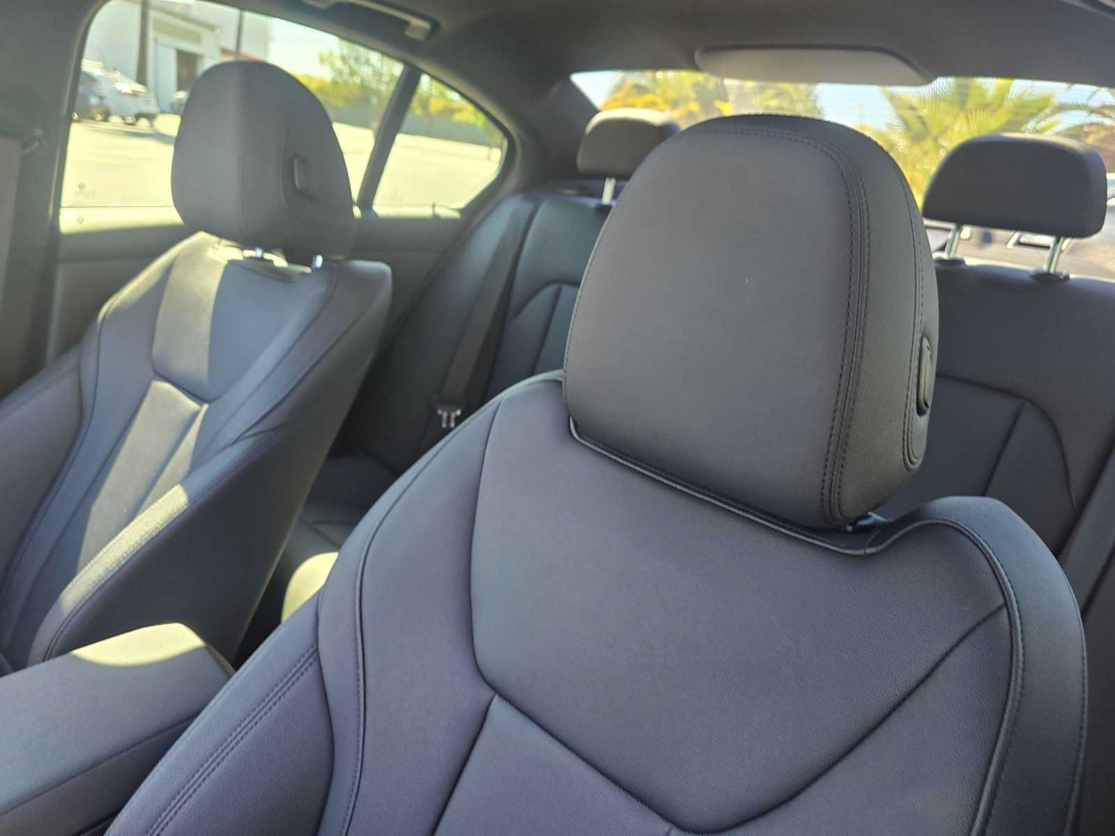 Used 2021 BMW 330i Sedan w/ Convenience Package RWD image 22