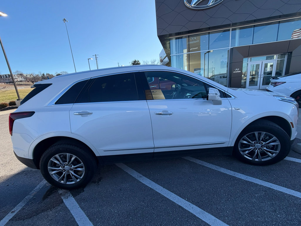 Used 2021 Cadillac XT5 Premium Luxury image 4