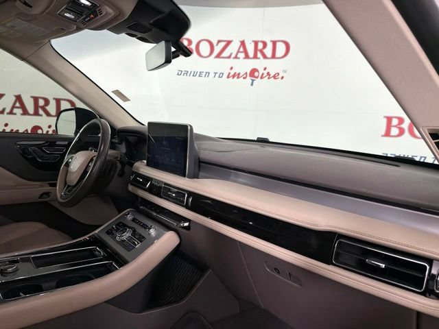 Certified 2020 Lincoln Aviator 2WD image 17