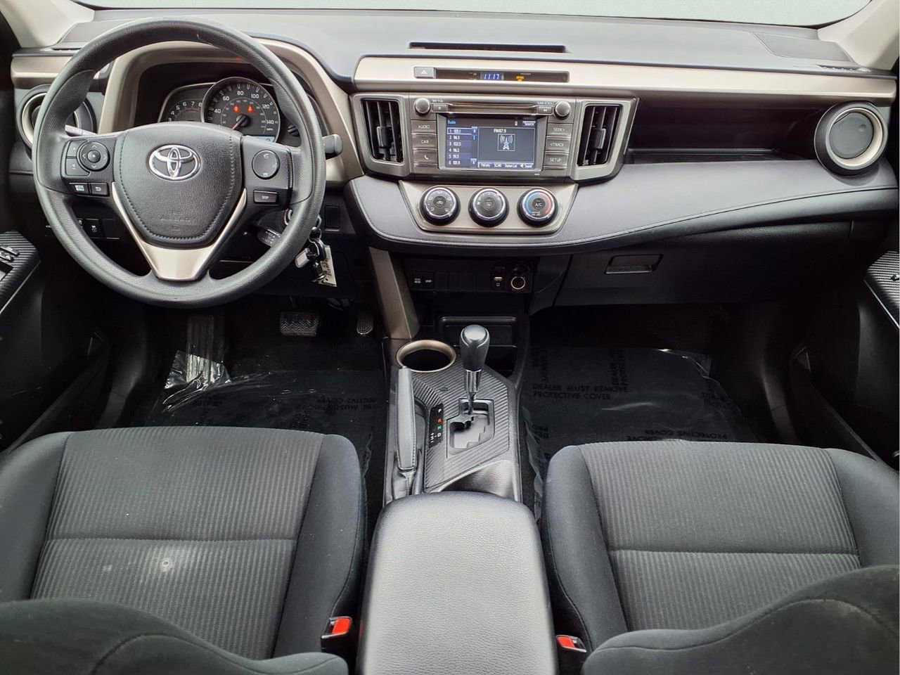 Used 2015 Toyota RAV4 LE image 12