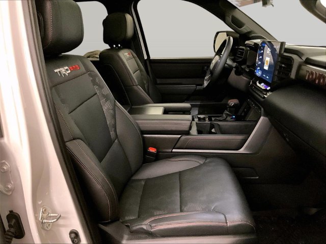 Used 2025 Toyota Tundra TRD Pro w/ Tow Tech Package AWD/4WD image 7