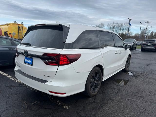 Used 2024 Honda Odyssey Sport image 2