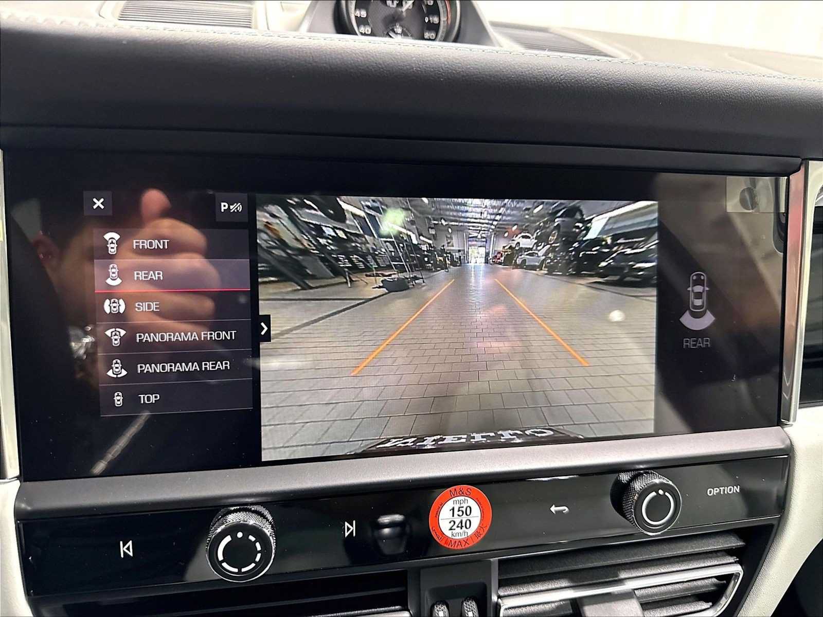 New 2026 Porsche Macan Turbo AWD/4WD image 18
