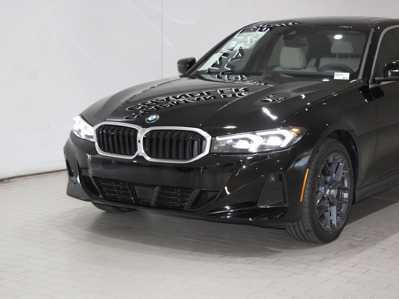 Used 2026 BMW 330i Sedan w/ Convenience Package RWD image 2