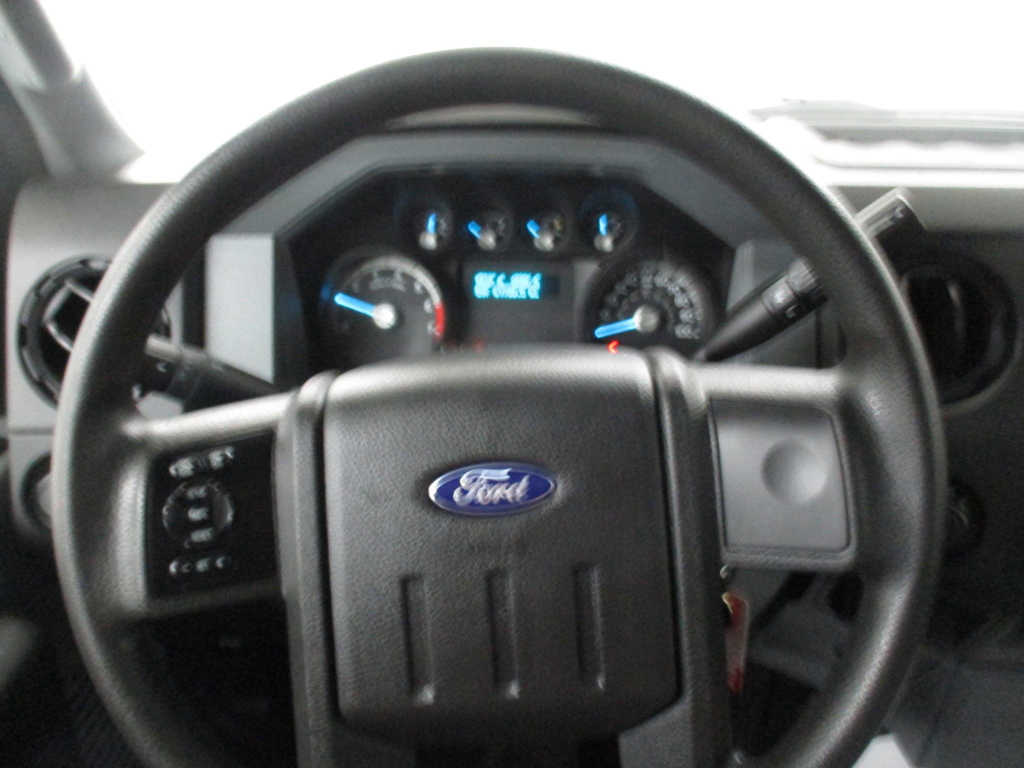 Used 2015 Ford F250 XL w/ Power Equipment Group image 25