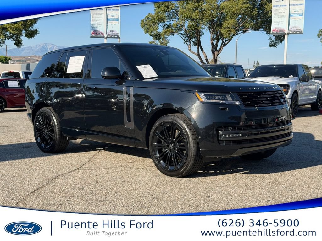 Used 2025 Land Rover Range Rover SE