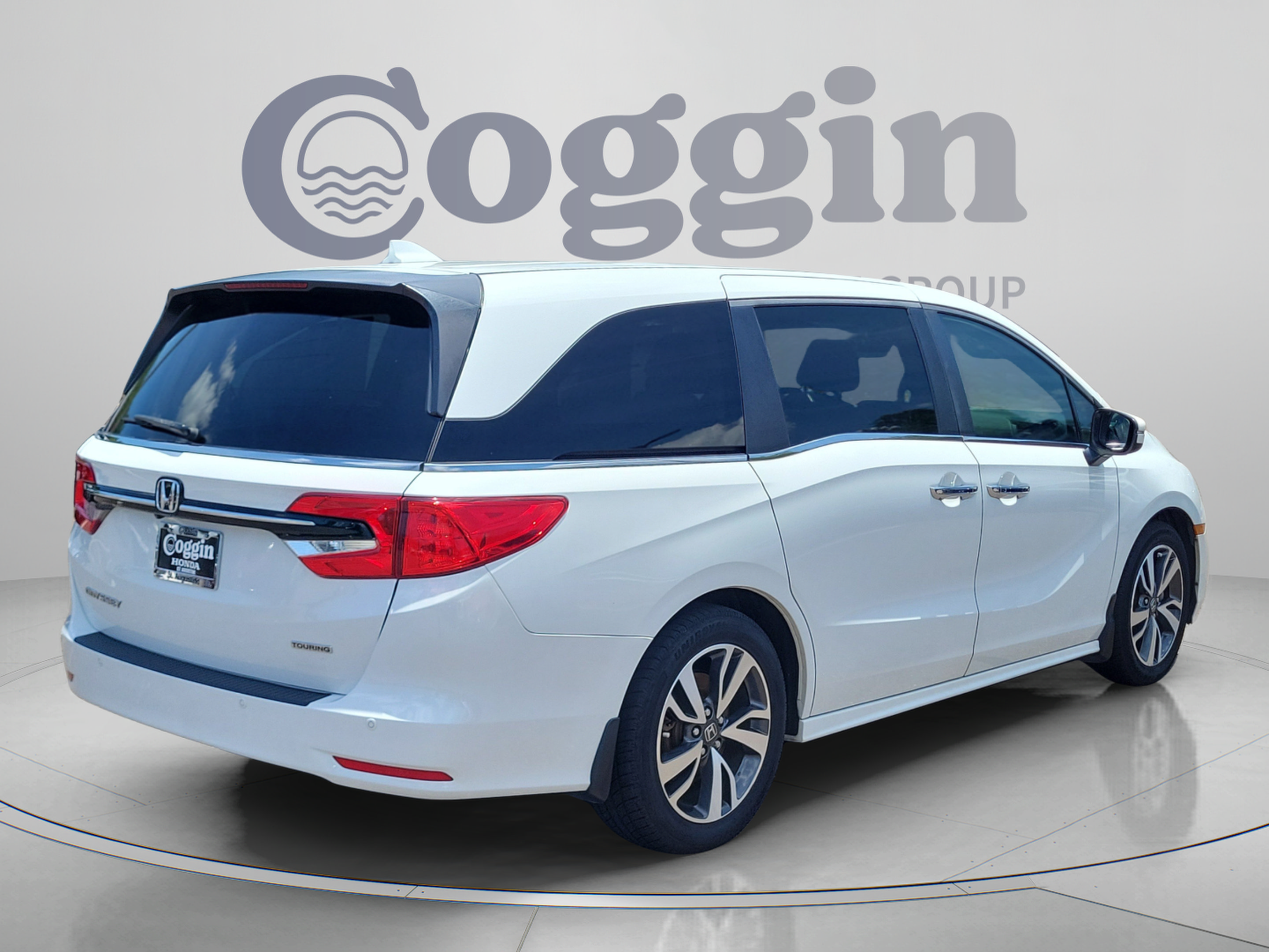 Certified 2021 Honda Odyssey Touring image 5