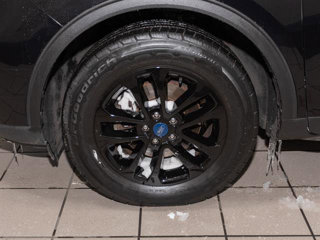 Used 2020 Ford Escape SE image 8