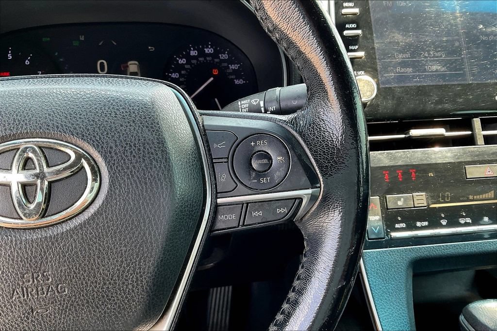 Used 2019 Toyota Avalon XLE FWD image 11