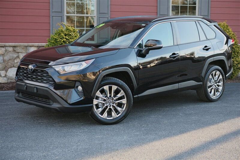 Used 2024 Toyota RAV4 XLE w/ Convenience Package